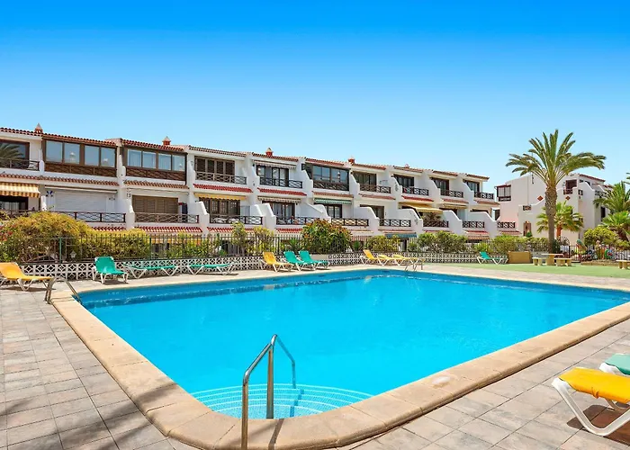 Sasha Tenerife